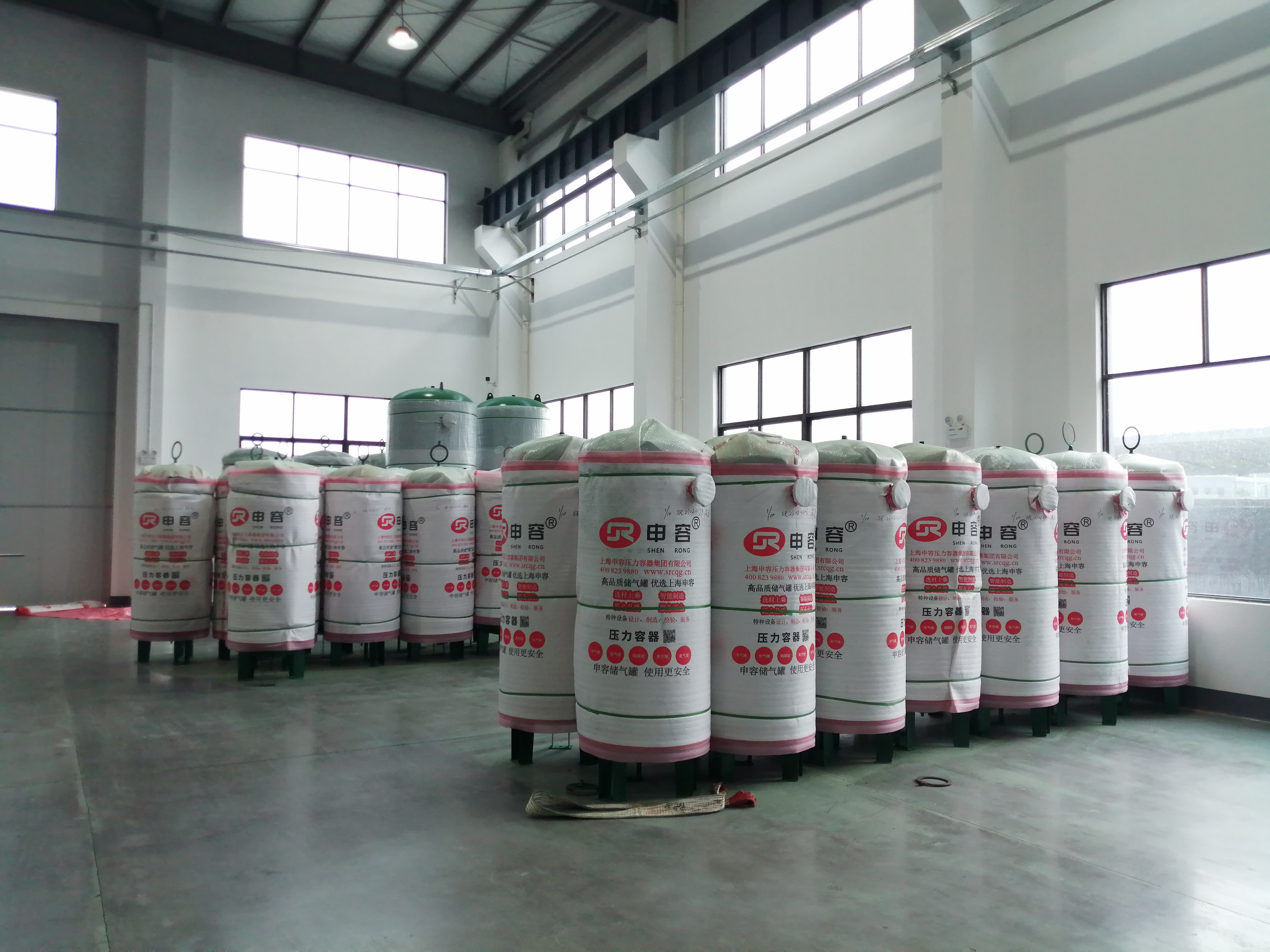 某油工業(yè)(巢湖)有限公司采購申容儲(chǔ)氣罐 某油工業(yè)(巢湖)有限公司采購申容儲(chǔ)氣罐